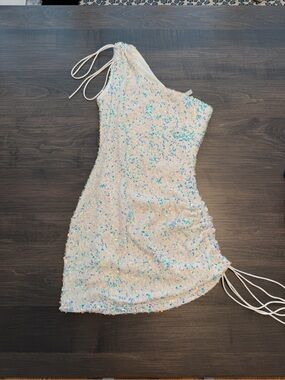 Lucy in the Sky Iridescent White One-Shoulder Sequin Mini Dress
